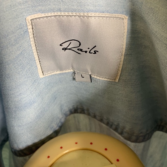 Rails chambray button down - Picture 5 of 6